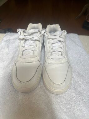 Women’s Nike Low-Top Lace-Up Sneakers